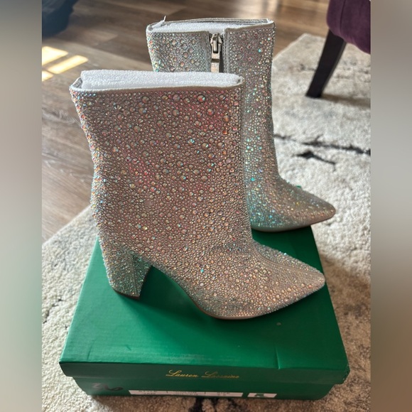 Lauren Lorraine Silver Glitter Rhinestone Ankle Boots! - Picture 2 of 9